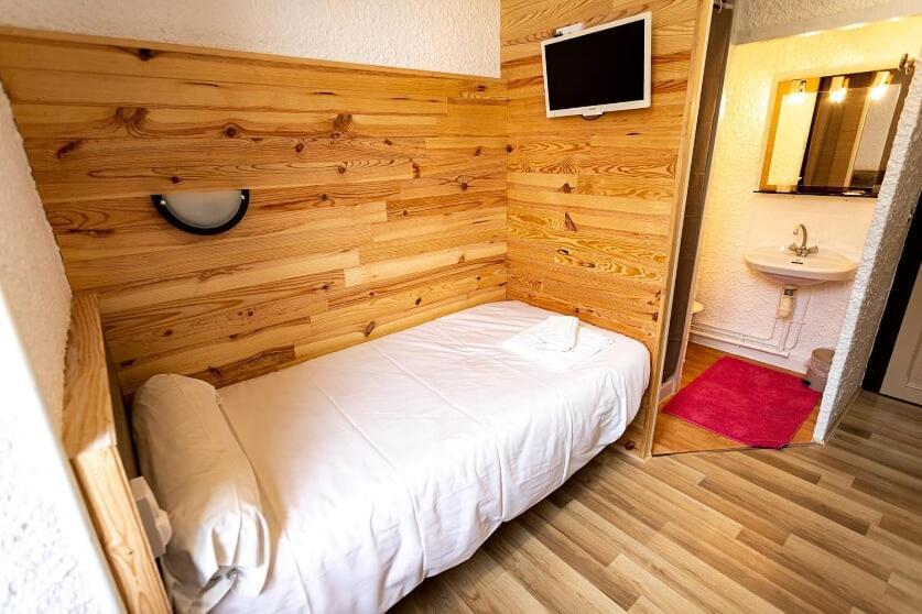 Hotel-Restaurant Le Saint Christophe Lourdes Kültér fotó