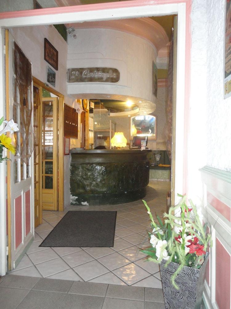 Hotel-Restaurant Le Saint Christophe Lourdes Kültér fotó